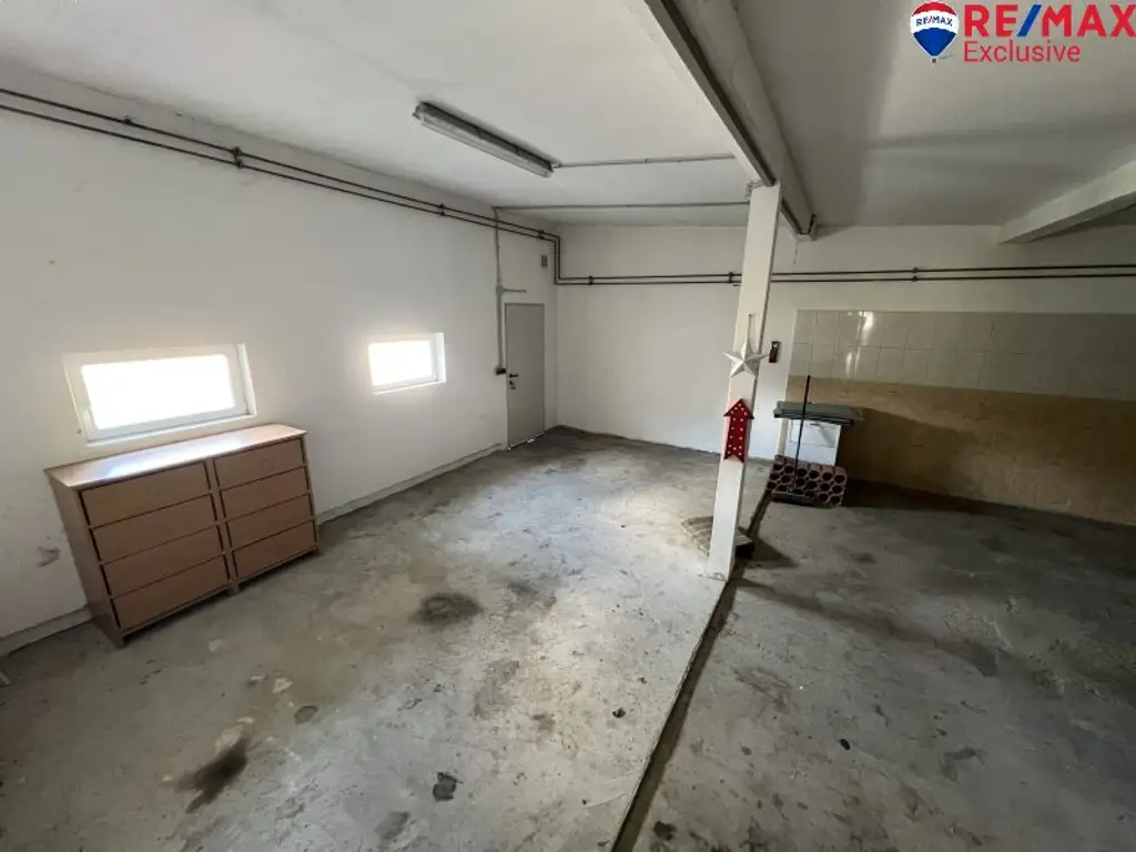 Großzügiges Einfamilienhaus mit Garten, Terrasse & Garage in Ebenfurth, 4 Zimmer, 195m²