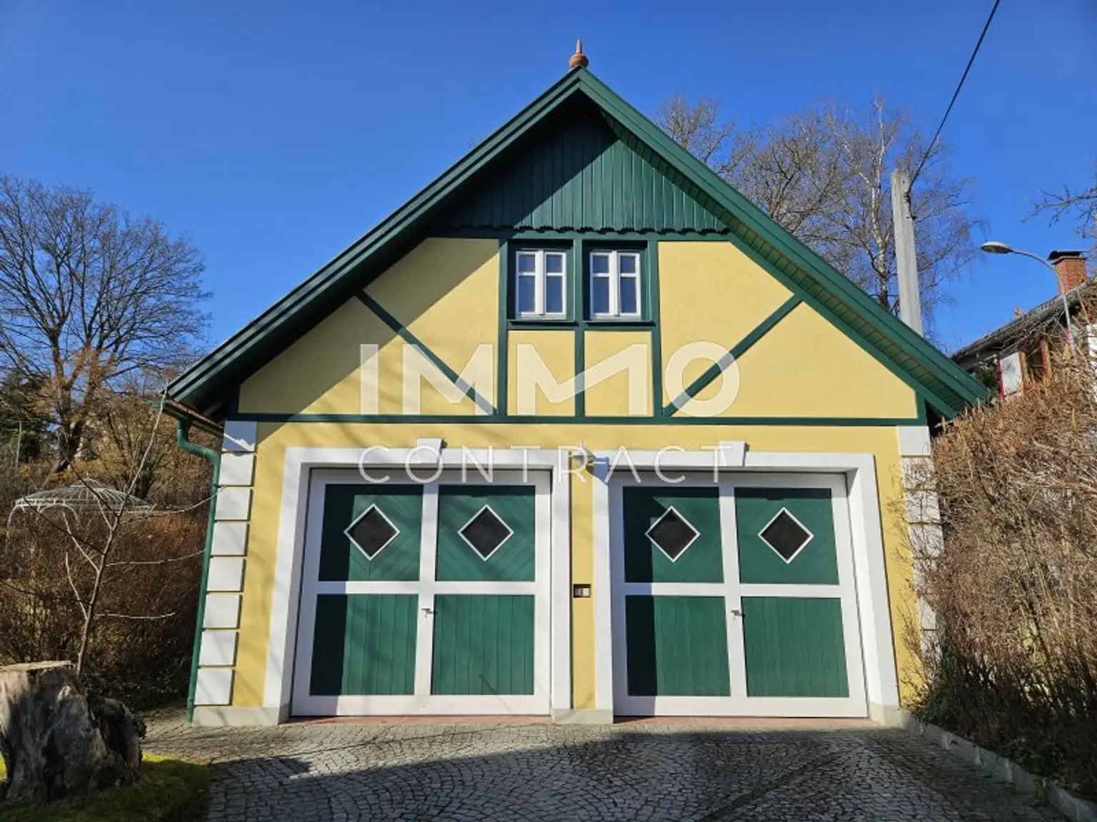 Garage 1 für drei PKW