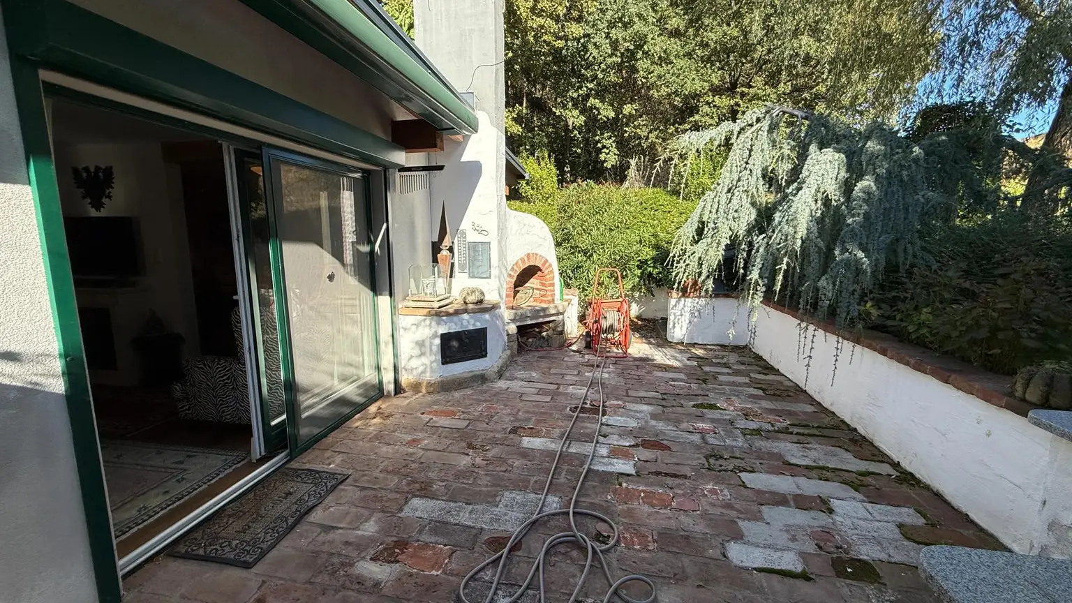 Attraktiver Bungalow auf einem großzügigen, sonnigen Grundstück in ruhiger Südlage