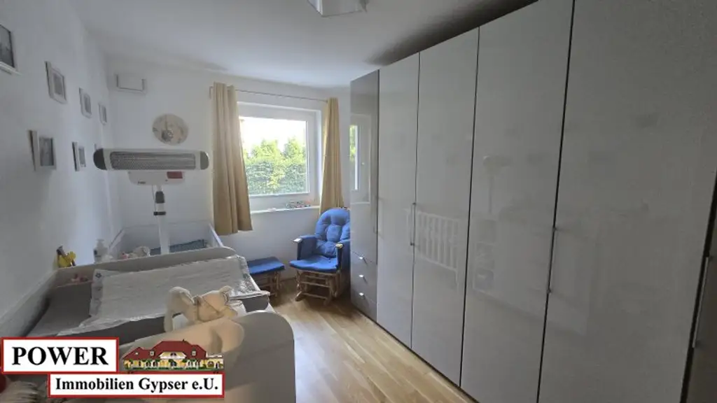 Traumhafte Gartenwohnung im Herzen von Seeham – 4 Zimmer, große Terrasse!
