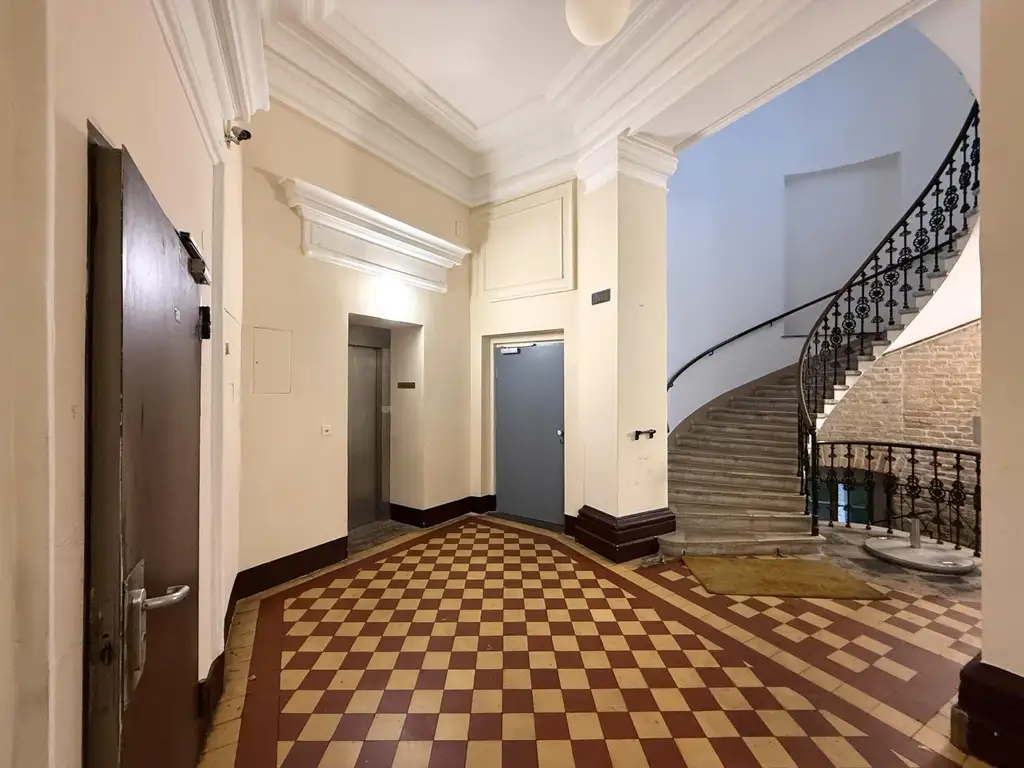 Terrassenmaisonette im Dritten, ein Juwel zum Einziehen // Terrace maisonette in the third (district), a gem to move into //