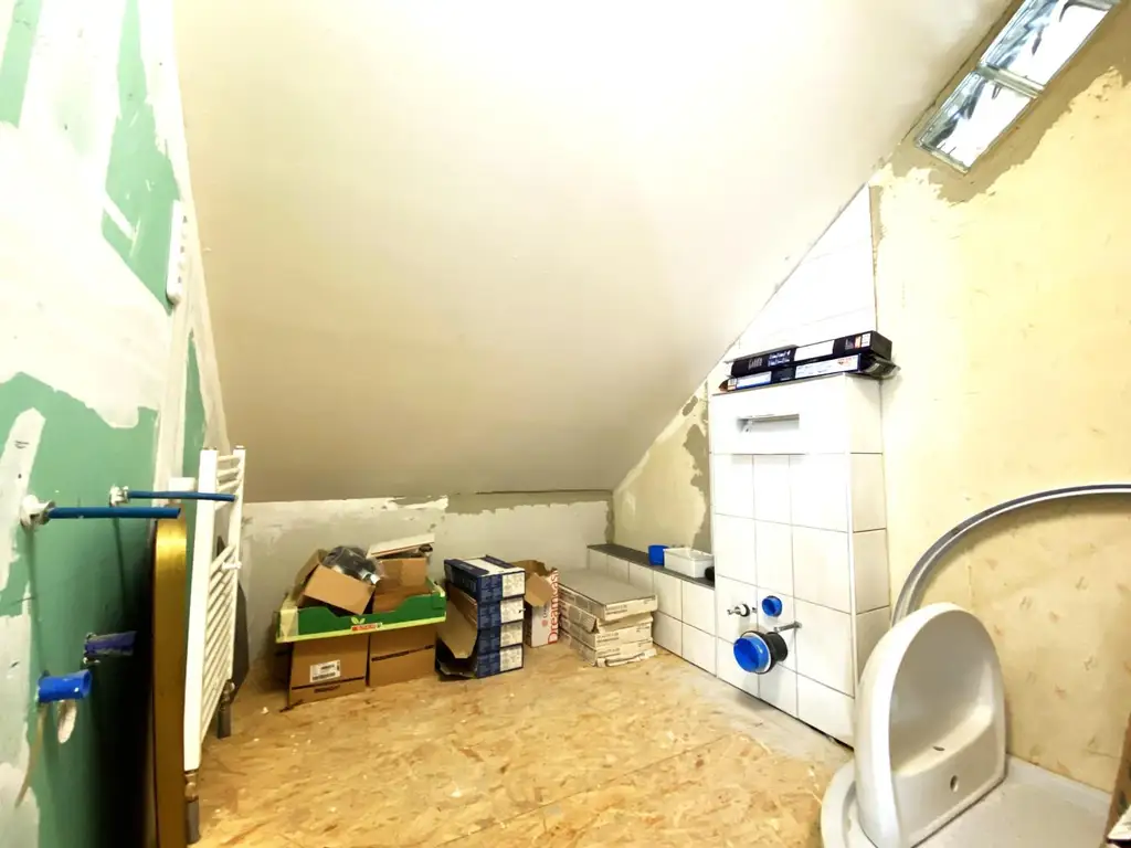 SANIERTE WOHLFÜHLOASE!       Haus in sonniger, ruhiger Lage | Berndorf