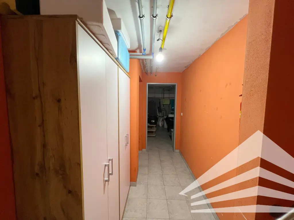 Großzügiges Eckreihenhaus mit Garten & Pool in toller Siedlungslage! 360° Rundgang online!