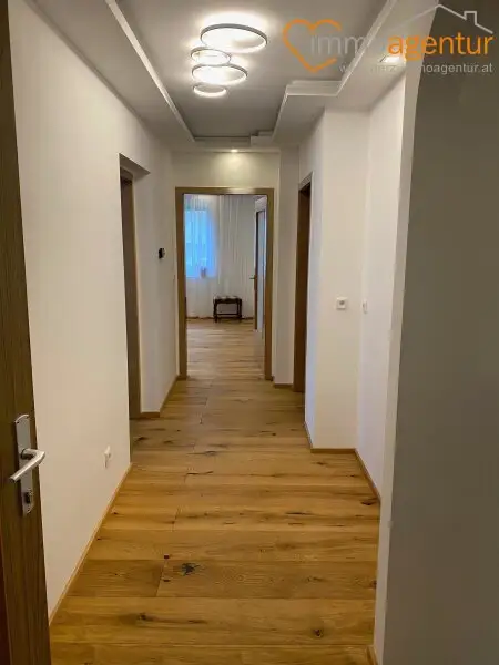 MODERNISIERTES WOHNJUWEL: 2-3 Wohneinheiten in Thalheimer Elite-Lage!