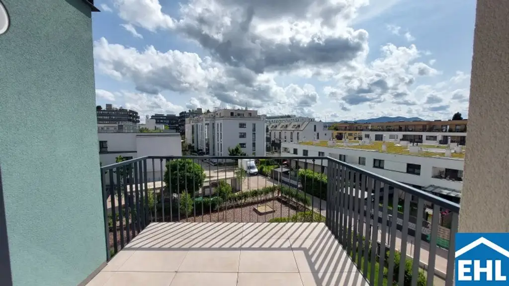2-Zimmerwohnung mit südseitigen Balkon in U-Bahn Nähe! Modernes Energiekonzept!