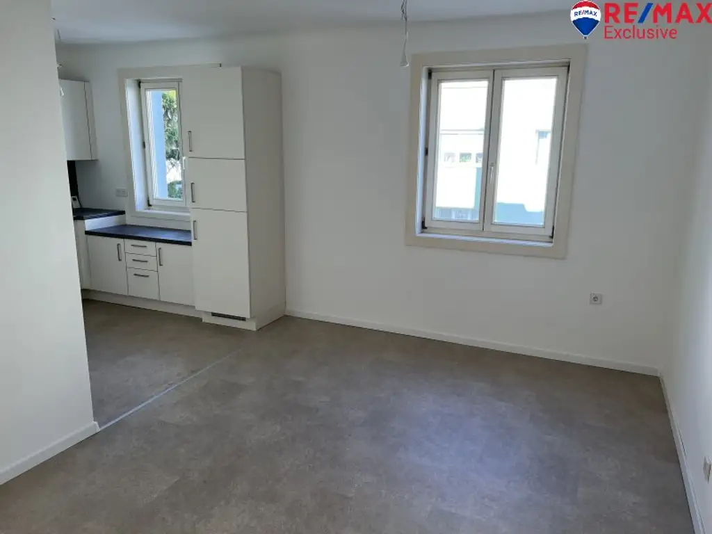 Moderne 2-Zimmer-Wohnung mit Balkon in Wiener Neustadt – Erstbezug nach Sanierung!