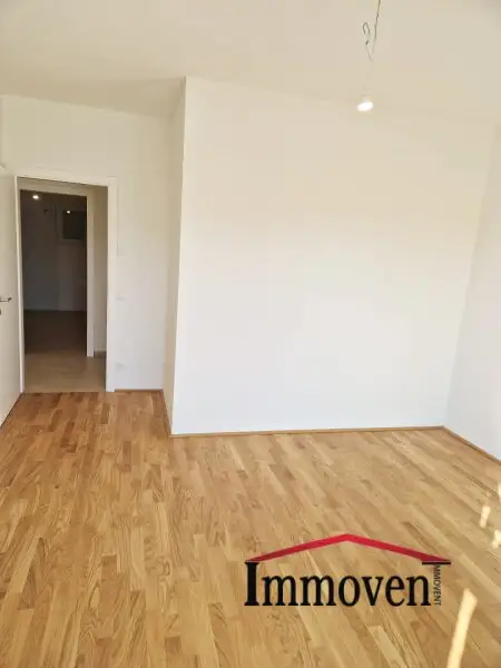 FINANZIERUNGSAKTION* - Erstbezug und Ruhelage in Mariatrost: moderne 3-Zimmerwohnung mit Terrasse, mit Garten und 2 Tiefgaragenplätze