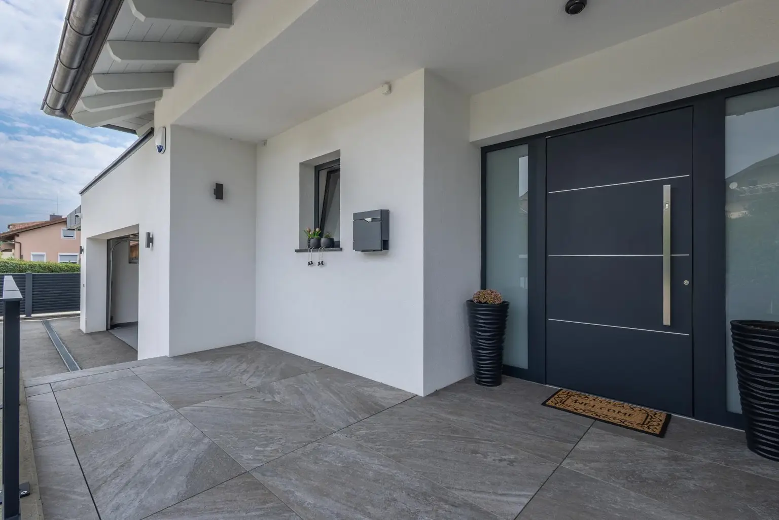 großzügiger Eingangsbereich