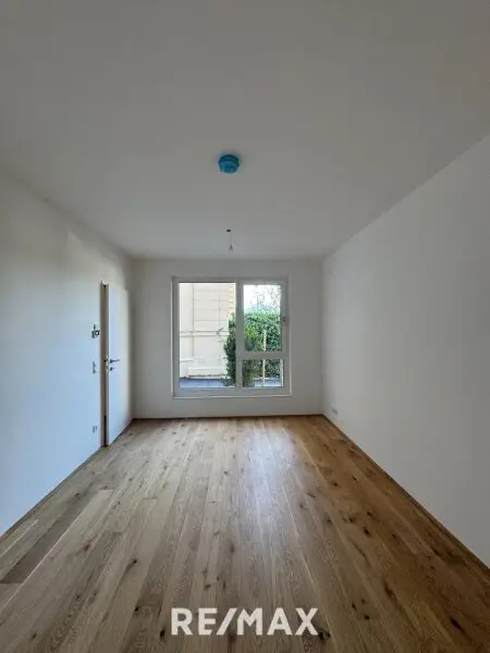 Schlafzimmer EG oder Büro