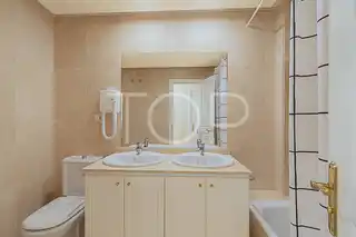Apartment-El-Duque-Bathroom-Tenerife-1