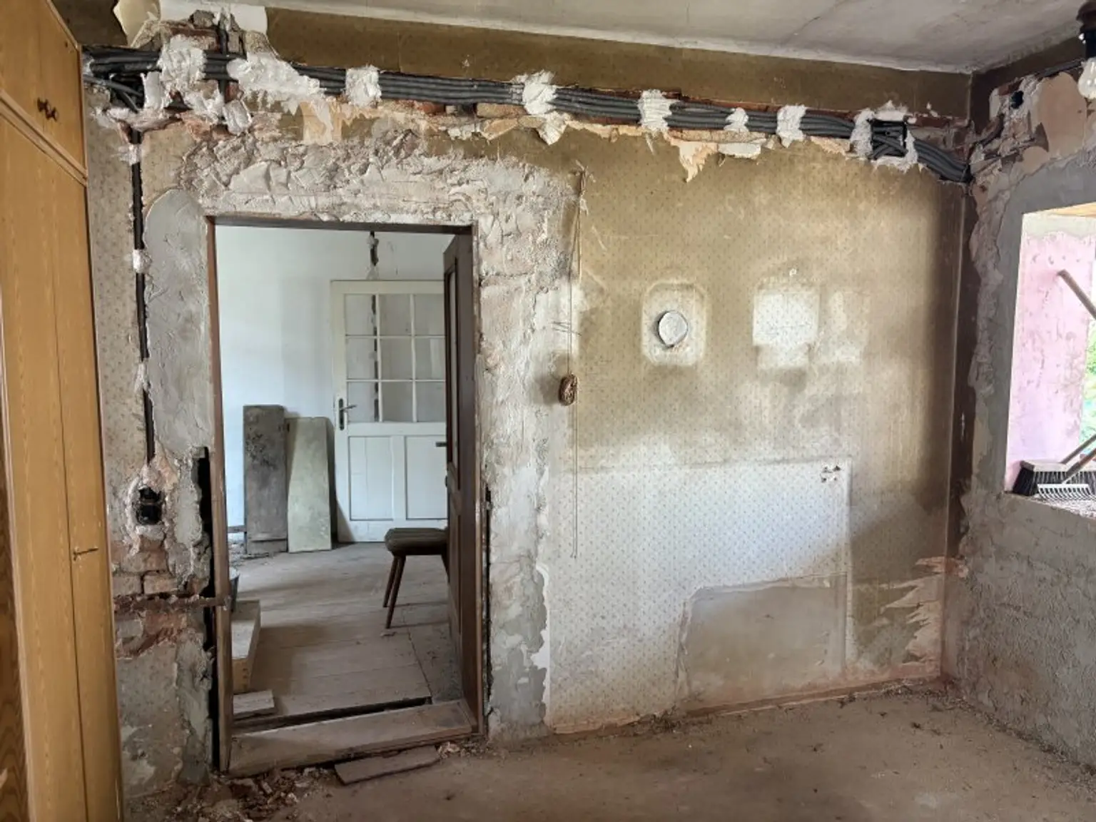 = PREISKNALLER =  Güssing !! Renovierungsobjekt in Zentrumslage mit ca. 430 m2 Eigengrund !!!