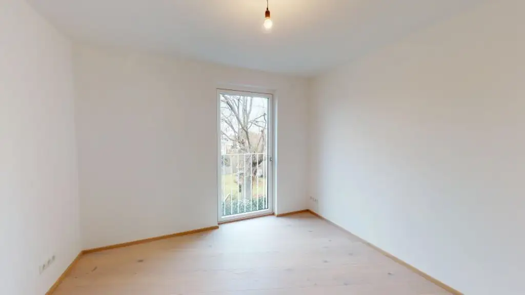 Lichtdurchflutete, großzügige 3-Zimmer Wohnung in traumhafter Lage von Mödling