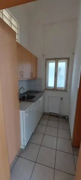 Vielseitiges Lagerobjekt mit über 173 m² Nutzfläche – Raum für Ihre Ideen!