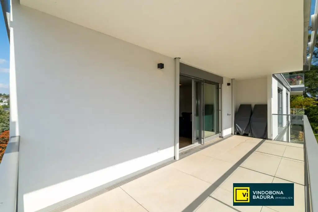 Wohnjuwel in Hietzing: Großzügige 5-Zimmer Wohnung mit Balkonterrassen, Fernblick & Garagenplatz