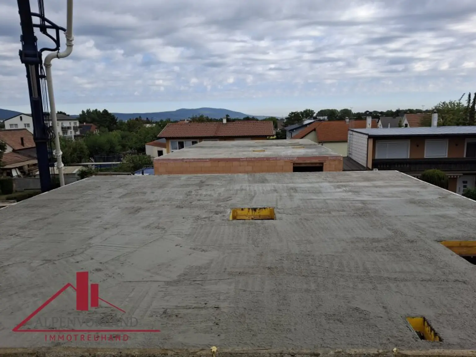 Vier moderne Doppelhaushälften in Ziegelmassivbauweise – zentrale Lage in Kottingbrunn.👉 Dieses Projekt ist für Käufer provisionsfrei!