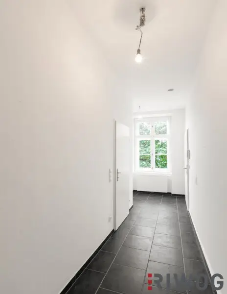 NÄHE 1. BEZIRK, DONAUKANAL UND AUGARTEN | Komplett hofseitige Altbauwohnung | Ideal auch zur WG-Nutzung | Rembrandtstraße