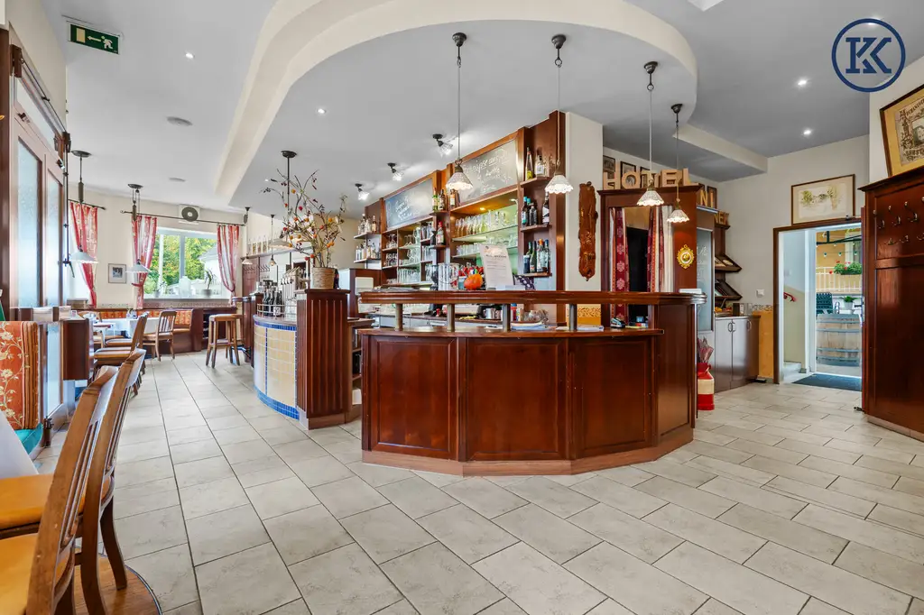Historischer Gasthof mit Hotelbetrieb in Baden, Niederösterreich