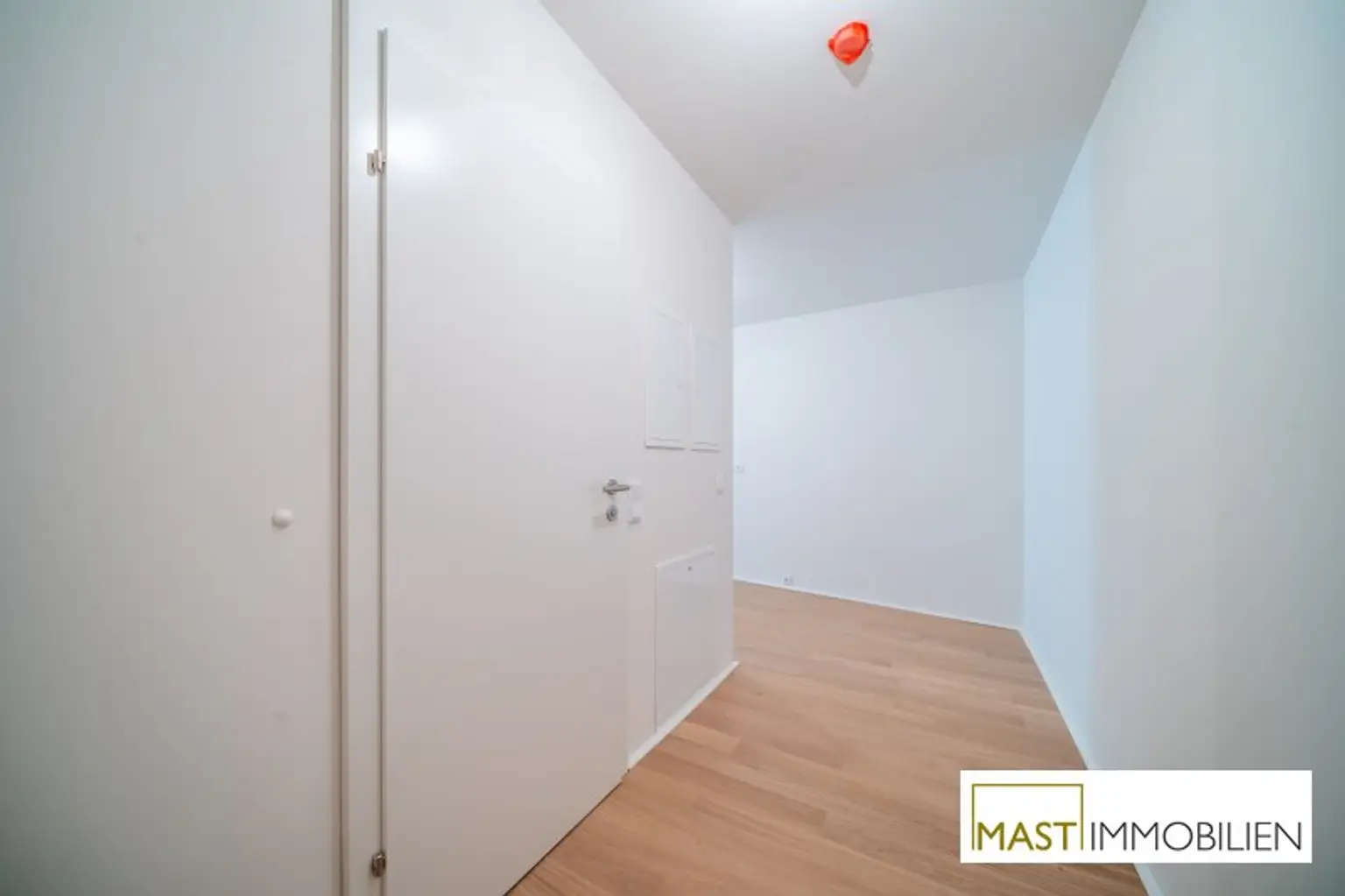 *sofort beziehbar* Kagraner Platz - Provisionsfreie 2 Zimmer Wohnung mit Loggia