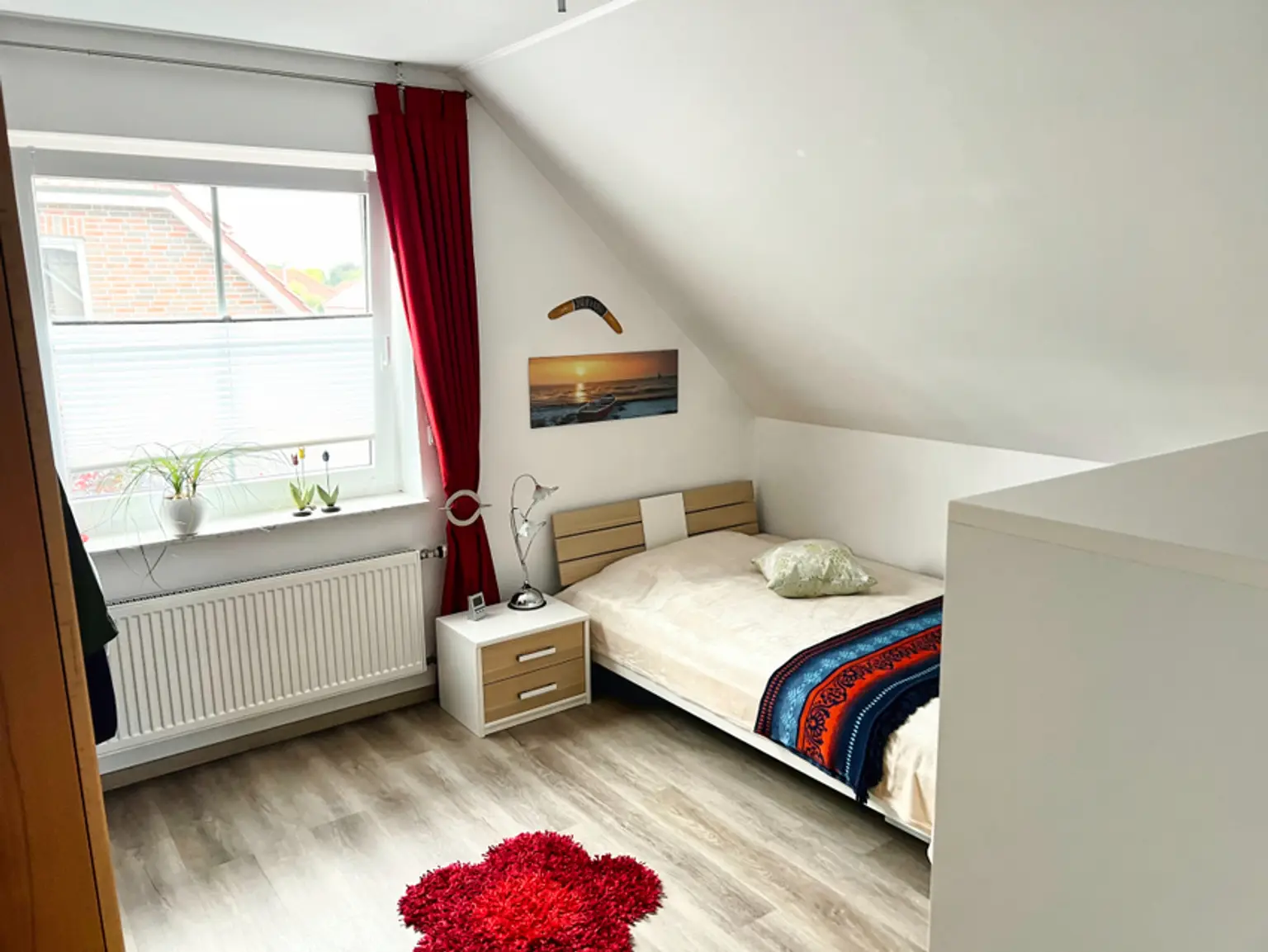 In toller Waldrandlage! TOP-gepflegtes Einfamilienhaus in Rastdorf!