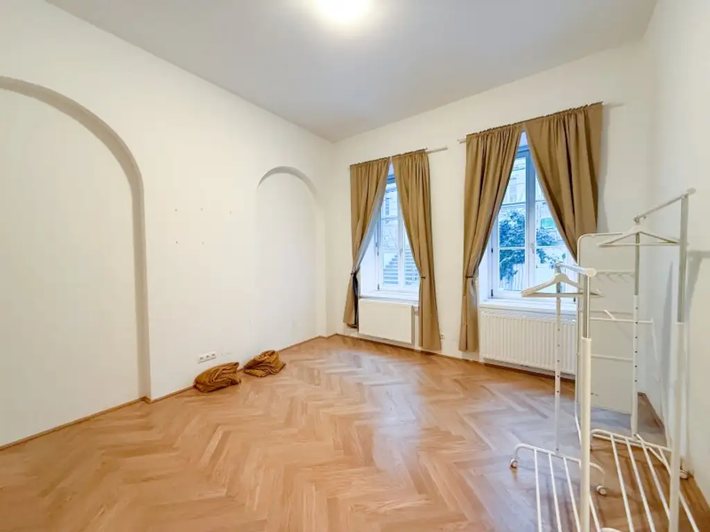 4-Zimmerwohnung im Adlerhof 1070 Wien zu vermieten | Erdgeschoß