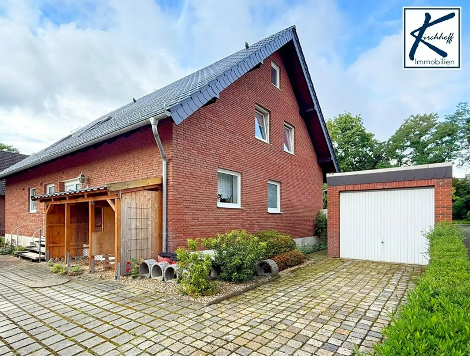 Haus und Garage