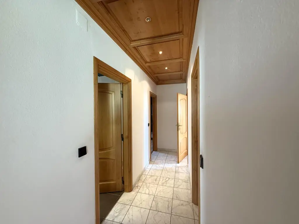 Haus/Villa mit lebenslangem Wohnrecht zu verkaufen // House/villa with lifetime right of residence for sale //