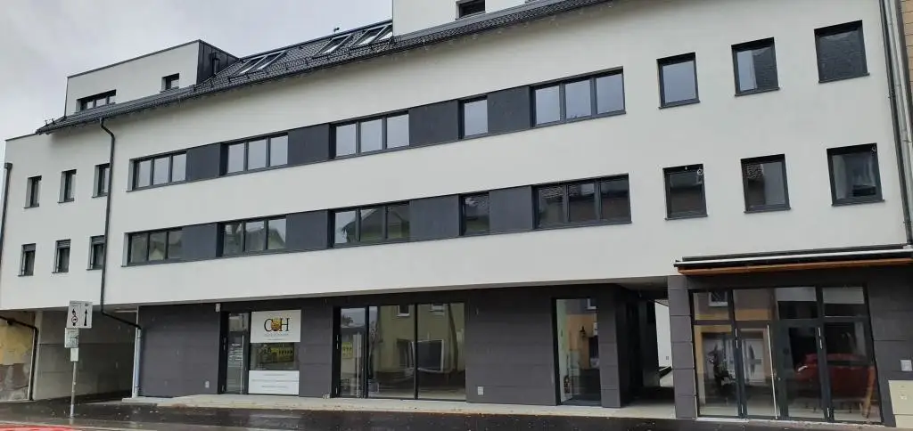 Helle 2 Zimmer Wohnung mit Balkon in der Urfahraner Leonfeldner Straße