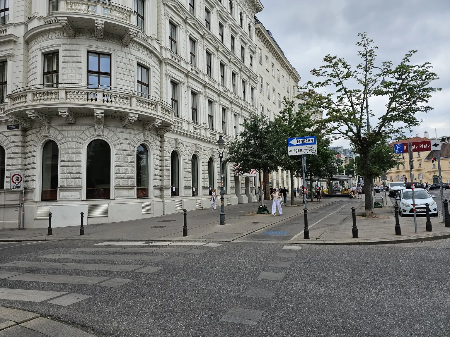 -=MUSEUMSQUARTIR=- Exklusives Geschäftslokal 1 Bezirk