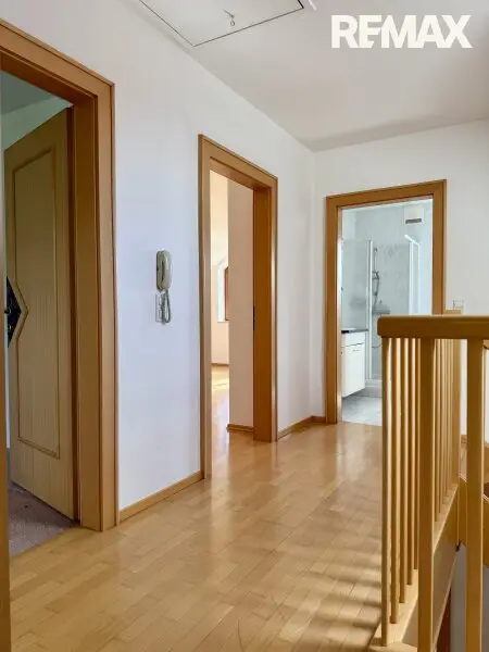 Seenahe Lage mit Badeplatz – Einfamilienhaus am Schloßsee (2. Reihe) inkl. Seezugang, ca. 125 m² Wfl.