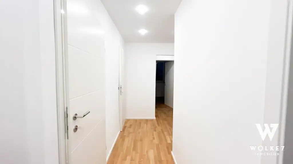 ERSTBEZUG nach SANIERUNG: Stilvolle 4-Zimmer-Neubauwohnung mit luxuriöser Ausstattung und exklusivem Design