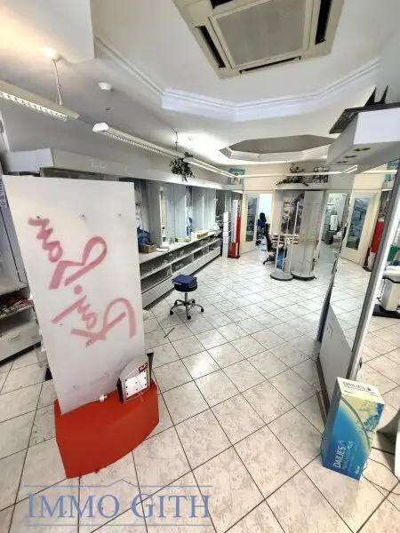 IHRE CHANCE IN DER TABORSTRASSE – REPRÄSENTATIVES GESCHÄFTSLOKAL MIT 196 M² GNF ZU MIETEN!