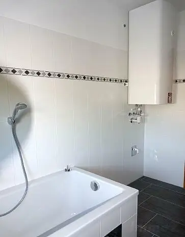 Provisionsfrei: möblierte 2-Zimmer-Neubauwohnung mit großem Balkon und Autostellplatz - zentral in Semriach