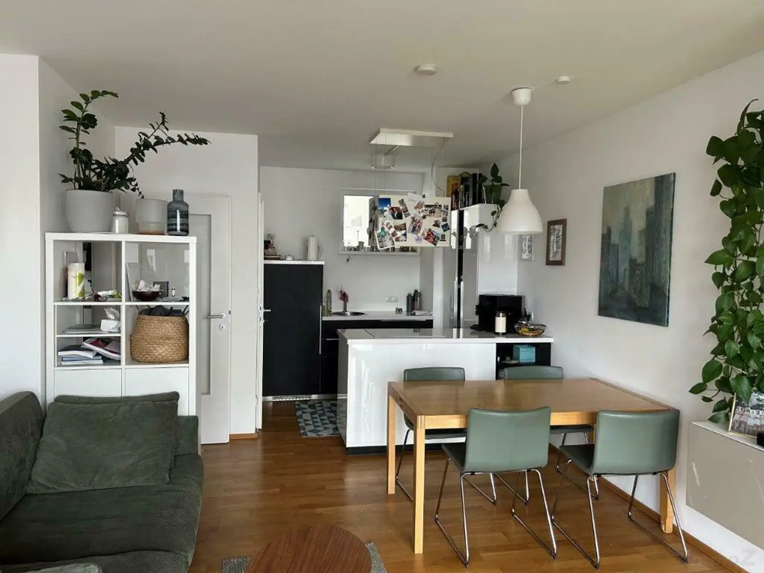 Moderne Neubauwohnung mit großem Balkon und Tiefgarage in ruhiger Lage bei ORF-Park zu verkaufen!