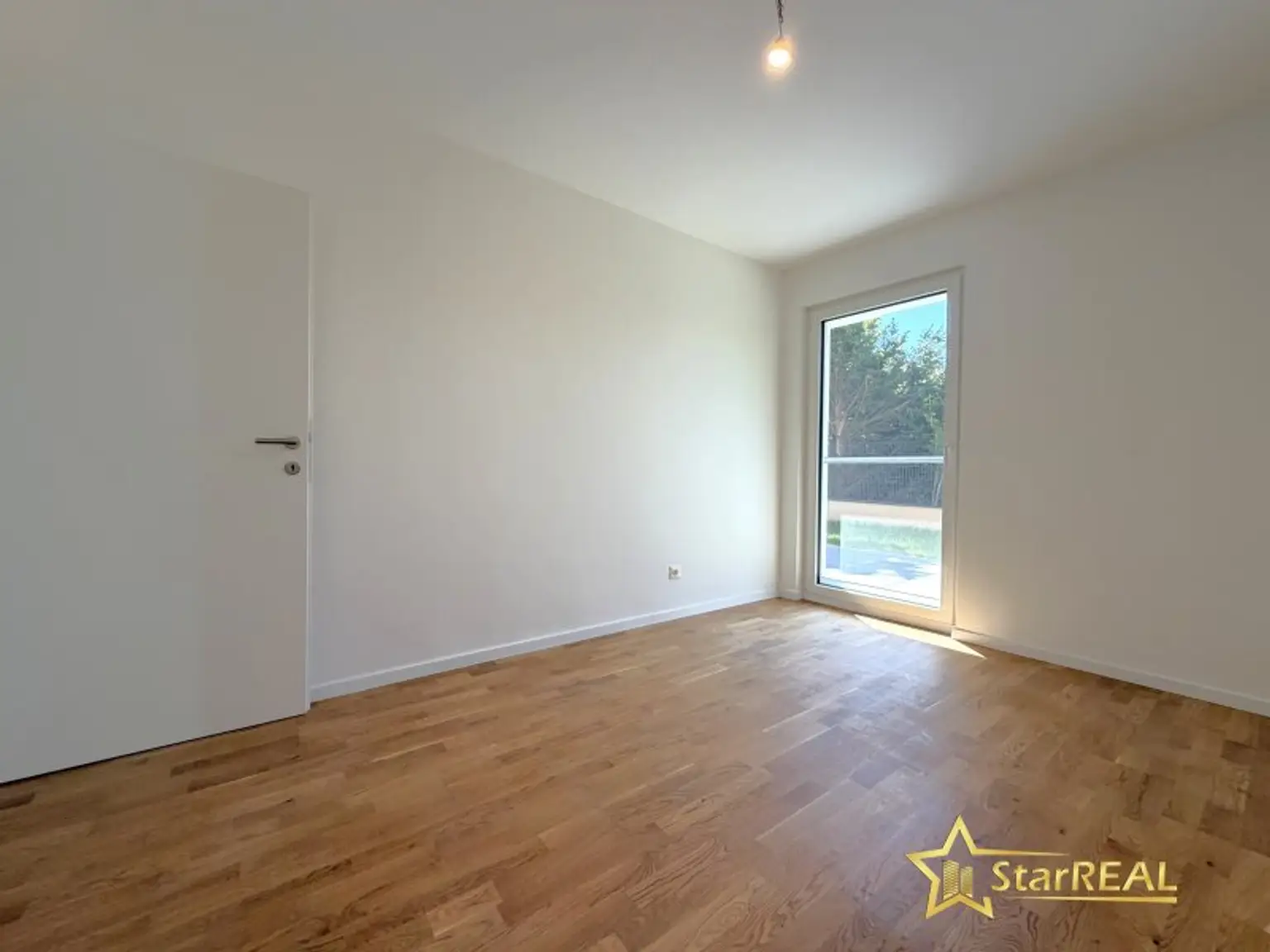 Zimmer EG