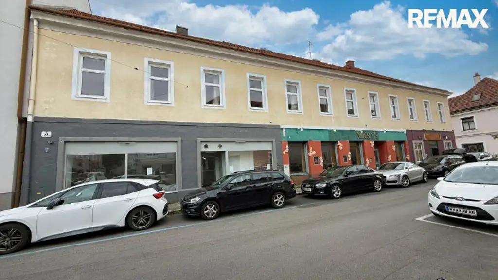 Bestandsfreies Zinshaus in Wiener Neustadt – Sanierungsobjekt mit Renditepotenzial und Bebauungsstudie