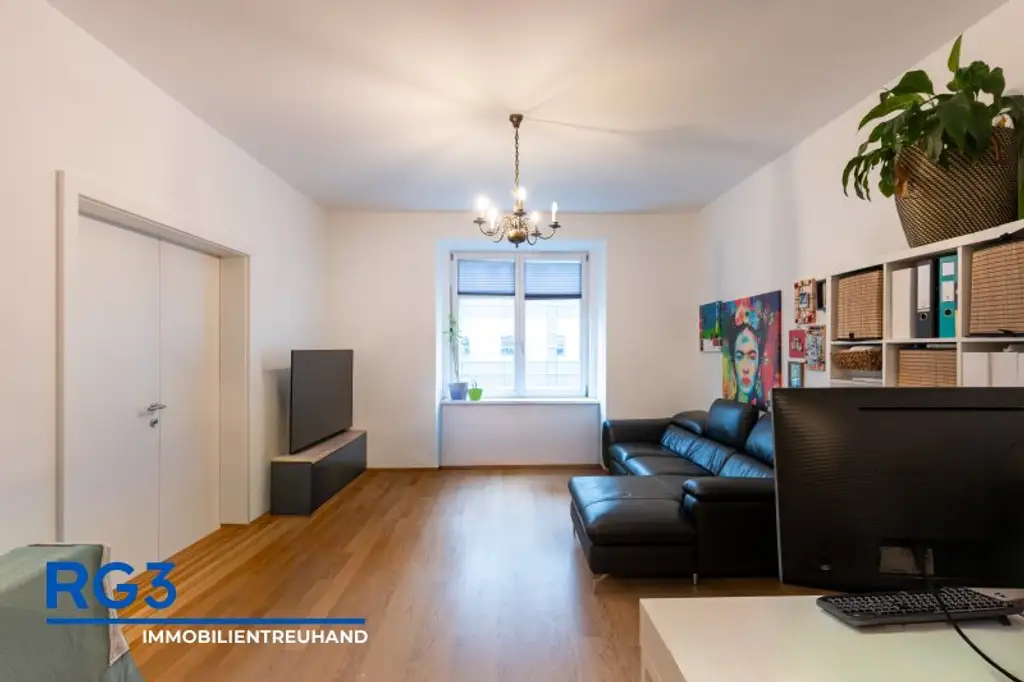 Top Eigentumswohnung mit Balkon in zentraler Lage