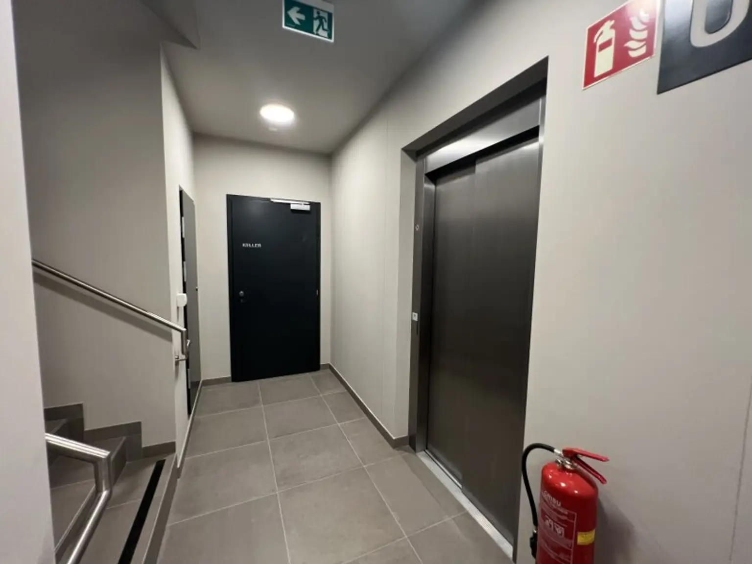 Exklusive 3-Zimmer Wohnung mit lichtdurchflutetem Wohnzimmer in absoluter Ruhelage -ab 01.12.!