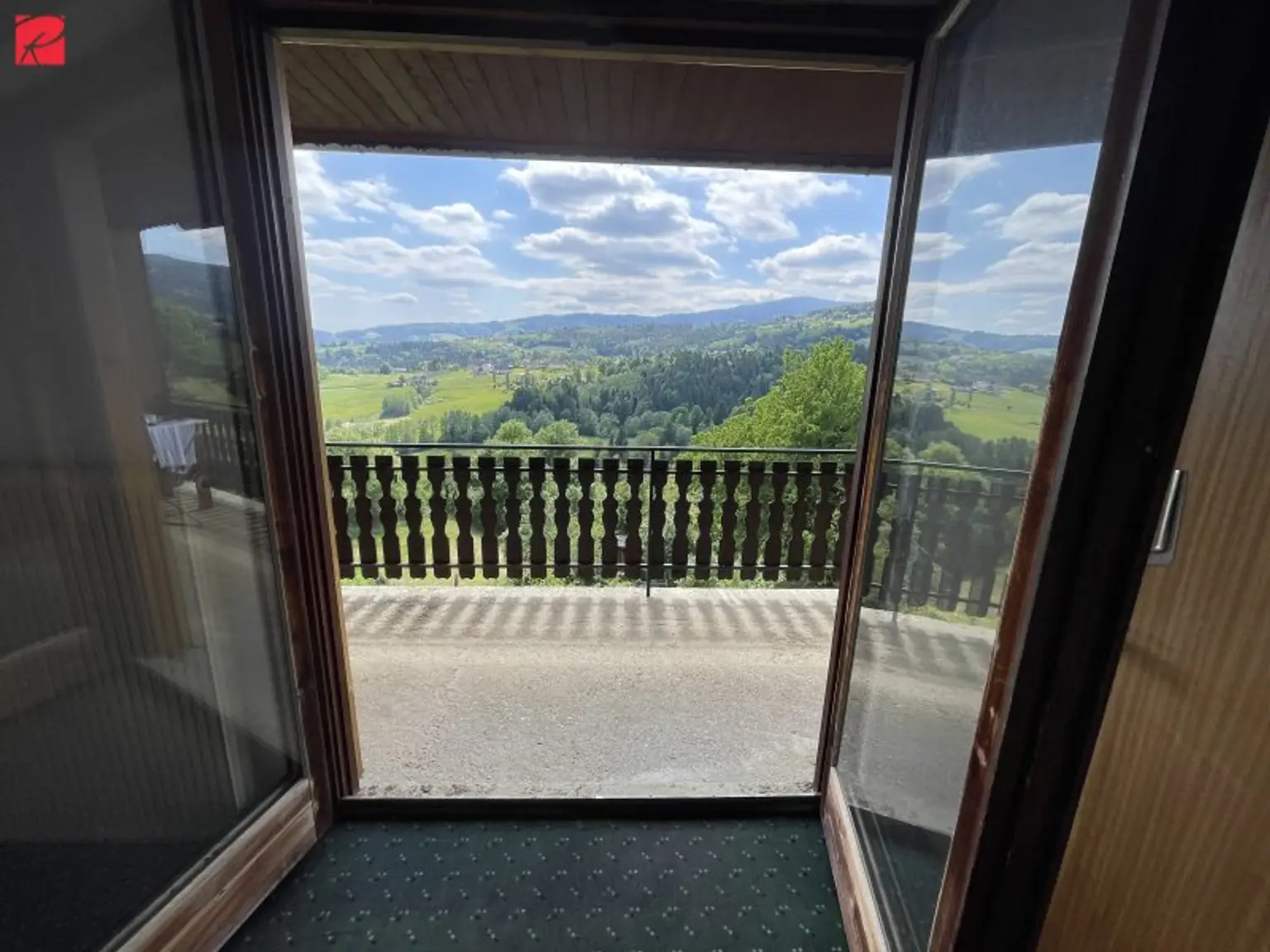 NEUER PREIS: Haus mit Weitblick zum dahinschmelzen