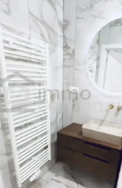 Moderne Wohnung zum Wohnen oder für Ihr neues Geschäft: einen Schönheitssalon, ein Café, eine Praxis! 3. Bezirk! U3