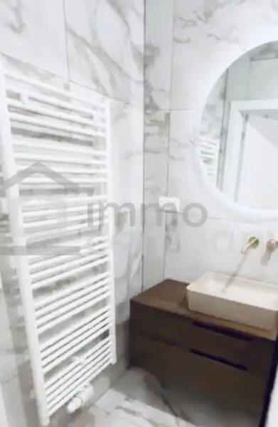 Moderne Wohnung zum Wohnen oder für Ihr neues Geschäft: einen Schönheitssalon, ein Café, eine Praxis! 3. Bezirk! U3