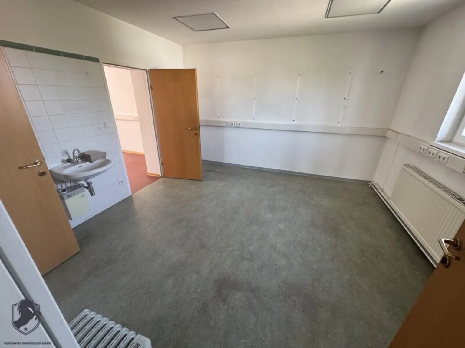 Barrierefreie Praxisfläche im 2. OG nahe Zentrum Tulln