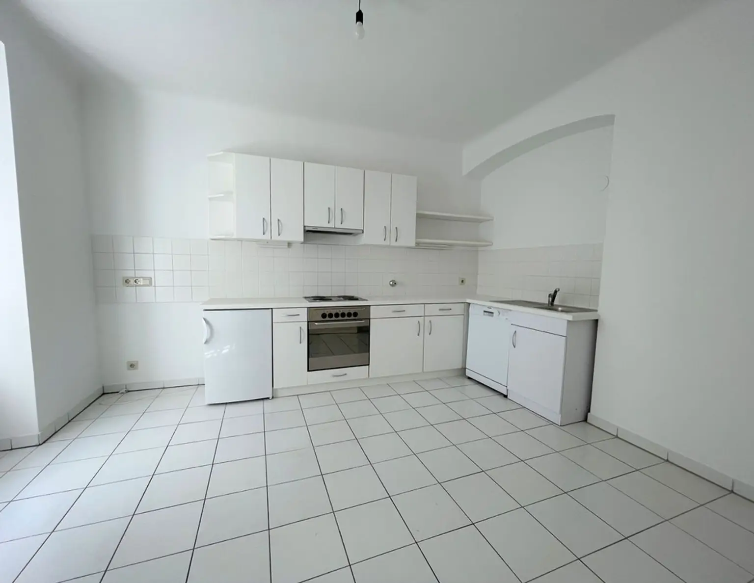 TOP-CITY-LAGE | ENTZÜCKENDE 2 ZIMMER | BALLGASSE