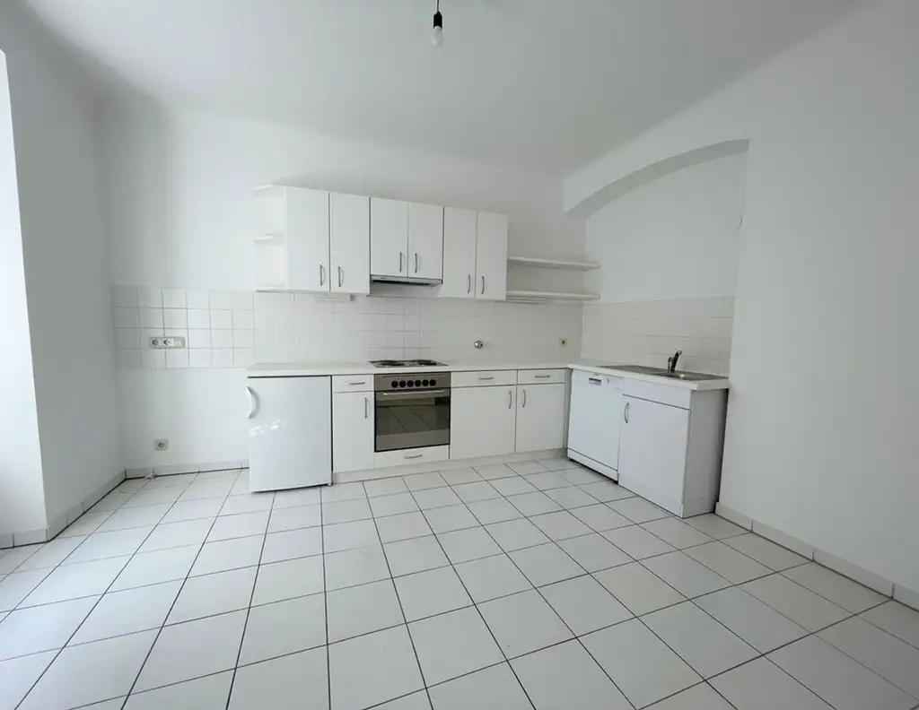 TOP-CITY-LAGE | ENTZÜCKENDE 2 ZIMMER | BALLGASSE