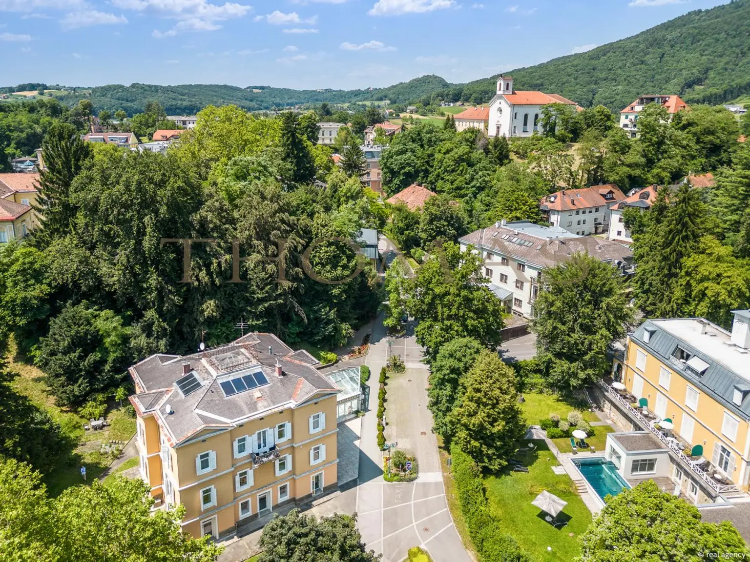 Kurparkjuwel "Villa Clar" - Boutiquehotel, Restaurant & 3 Geschäftsflächen