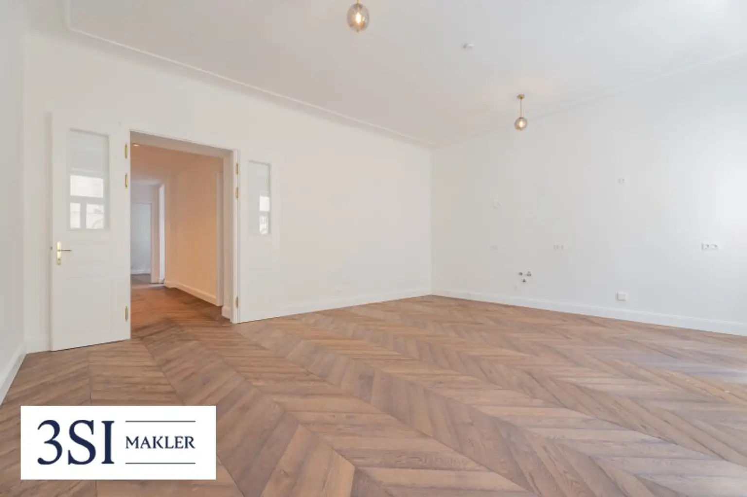 Wunderschöne Stilaltbauwohnung mit Loggia – perfekt für Paare und Familien