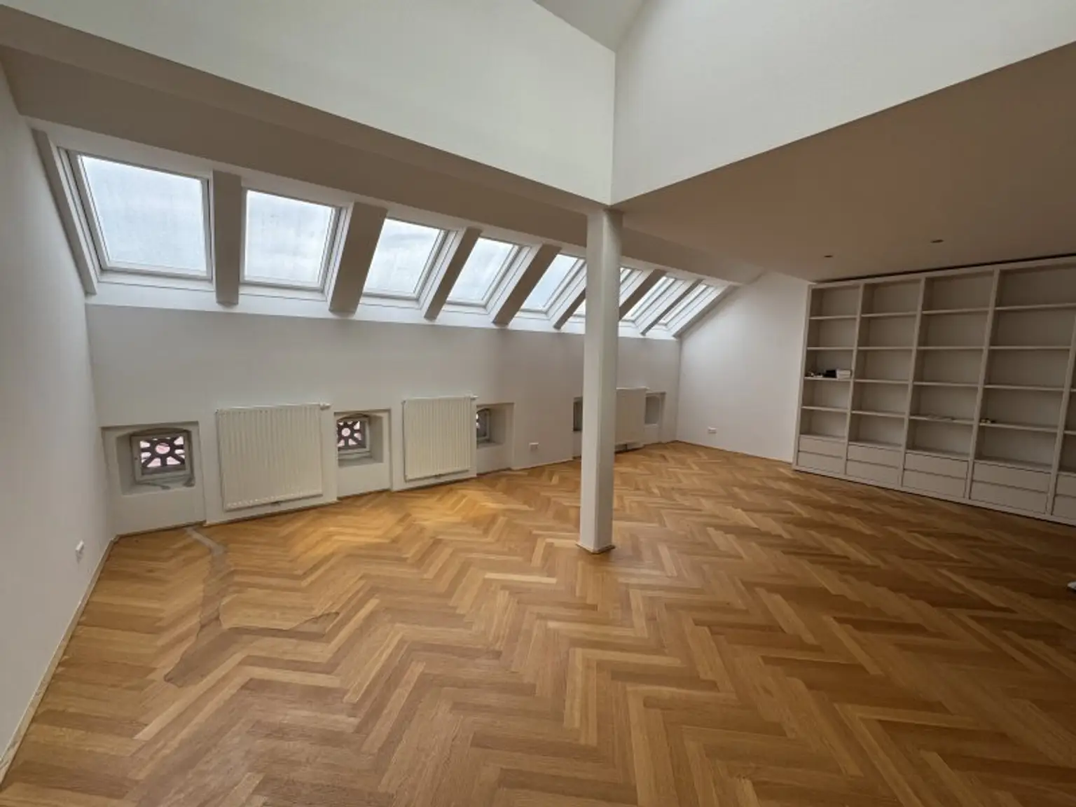 Traumhafte 191 m² Top-Wohnung in Graz mit Terrasse – Ihr neues Zuhause wartet!