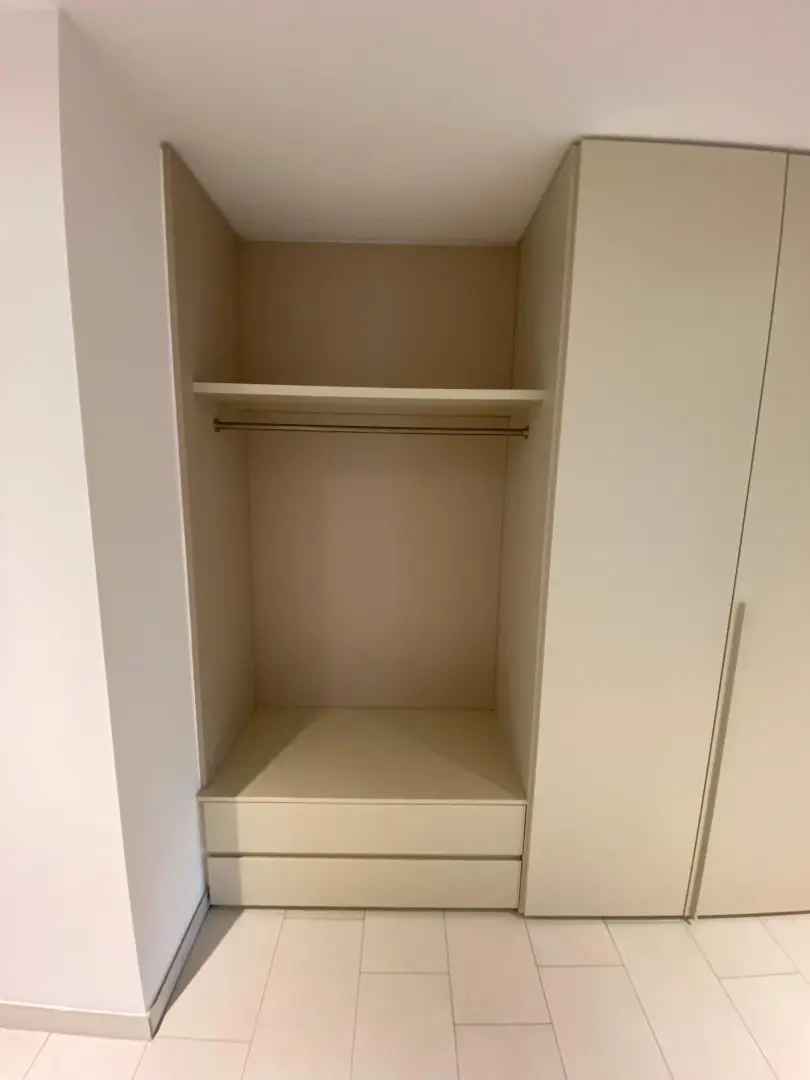 Moderne Neubauwohnung im Zentrum – mit Loggia u. Lift ! TIEFGARAGENPLATZ und KONTROLLIERTE WOHNRAUMBELÜFTUNG