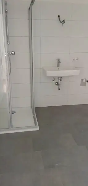 NEUBAU - ERSTBEZUG - Top 12 - Wunderschöne 2 Zimmerwohnungen mit großem Balkon und eigenem Tiefgaragenplatz