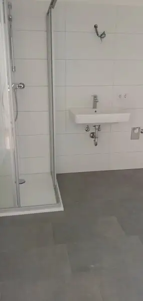 NEUBAU - ERSTBEZUG - Top 12 - Wunderschöne 2 Zimmerwohnungen mit großem Balkon und eigenem Tiefgaragenplatz