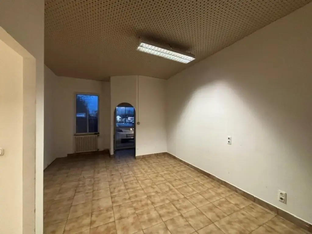 Top Geschäftslokal im Gewerbegebiet